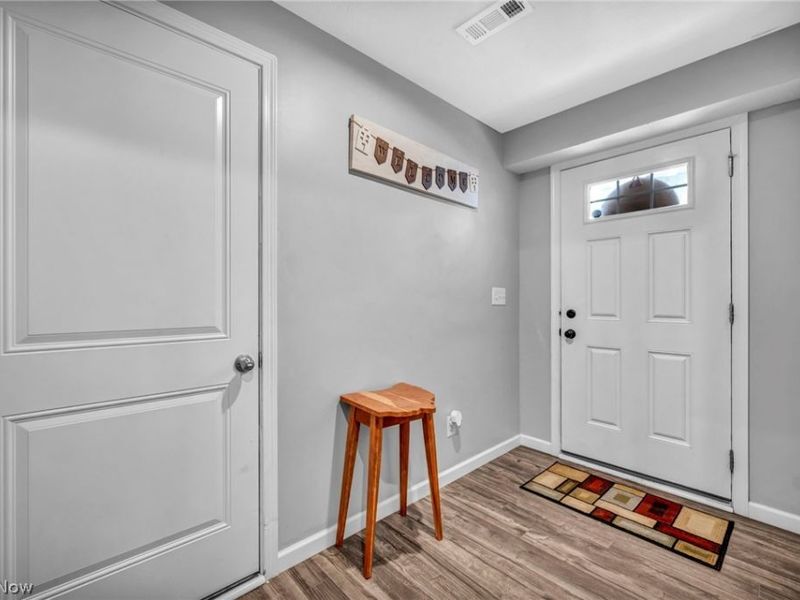 762 Pine Spring Drive, Painesville, OH 44077 Photo 9