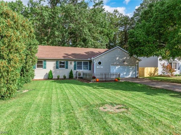 37888 N Doovys Street , Avon, OH 44011