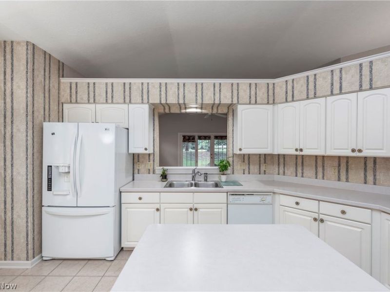 2778 Wilks Lane, Unit 6, Westlake, OH 44145 Photo 12