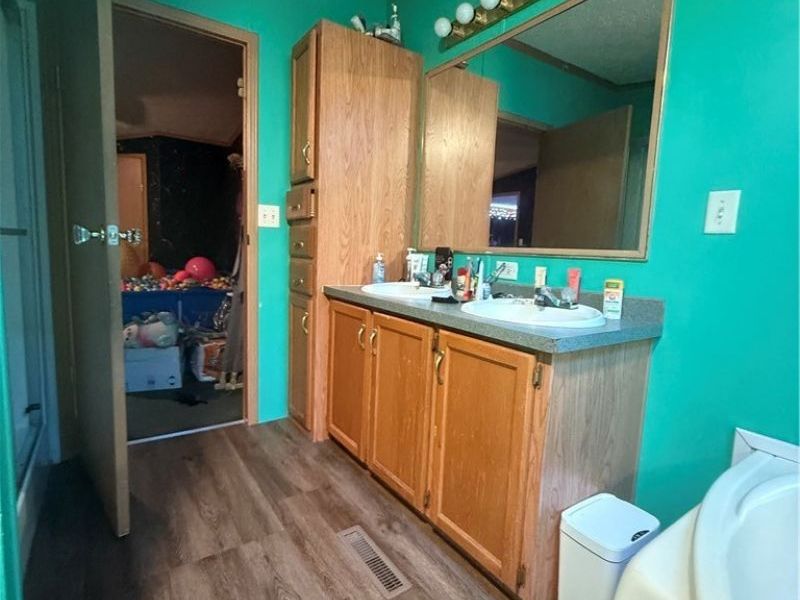 541 Allen Court, Coshocton, OH 43812 Photo 31