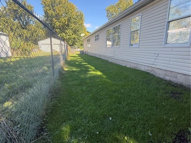 541 Allen Court, Coshocton, OH 43812 Photo 6
