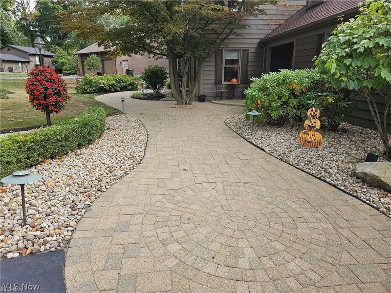 636 Shadowood Lane SE, Warren, OH 44484 Photo 30