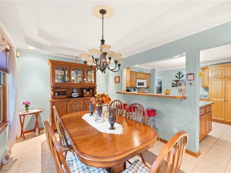 685 Guilford Road, Vermilion, OH 44089 Photo 11