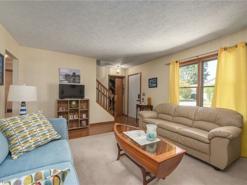 685 Guilford Road, Vermilion, OH 44089 Photo 3