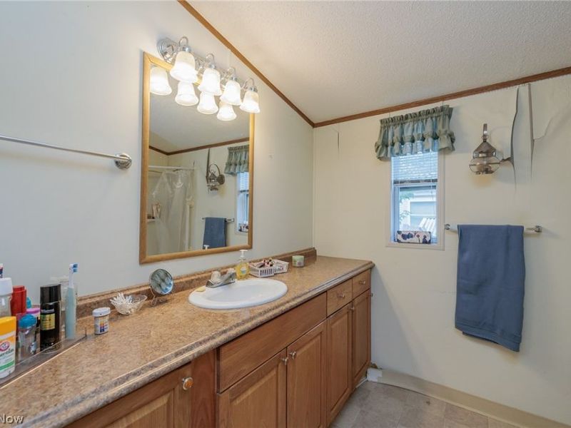31 Grand Boulevard, Olmsted Township, OH 44138 Photo 13