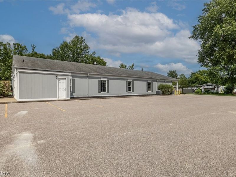 31 Grand Boulevard, Olmsted Township, OH 44138 Photo 21