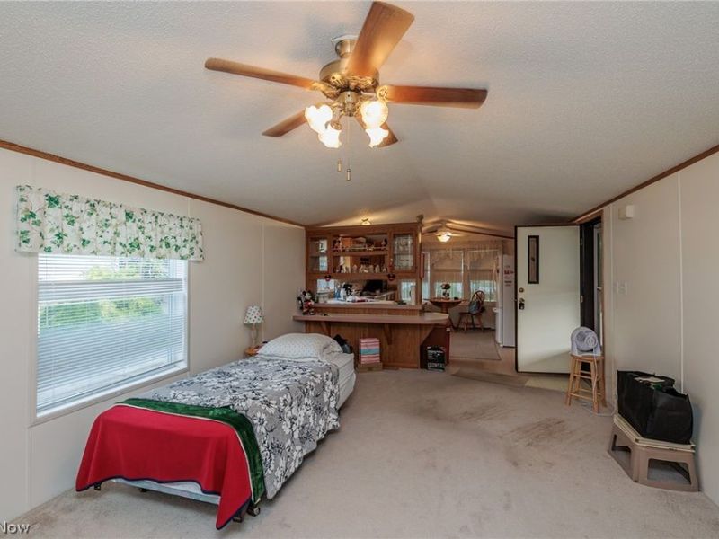 31 Grand Boulevard, Olmsted Township, OH 44138 Photo 8