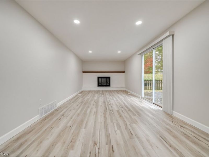 22268 Jonathan Drive, Strongsville, OH 44149 Photo 11