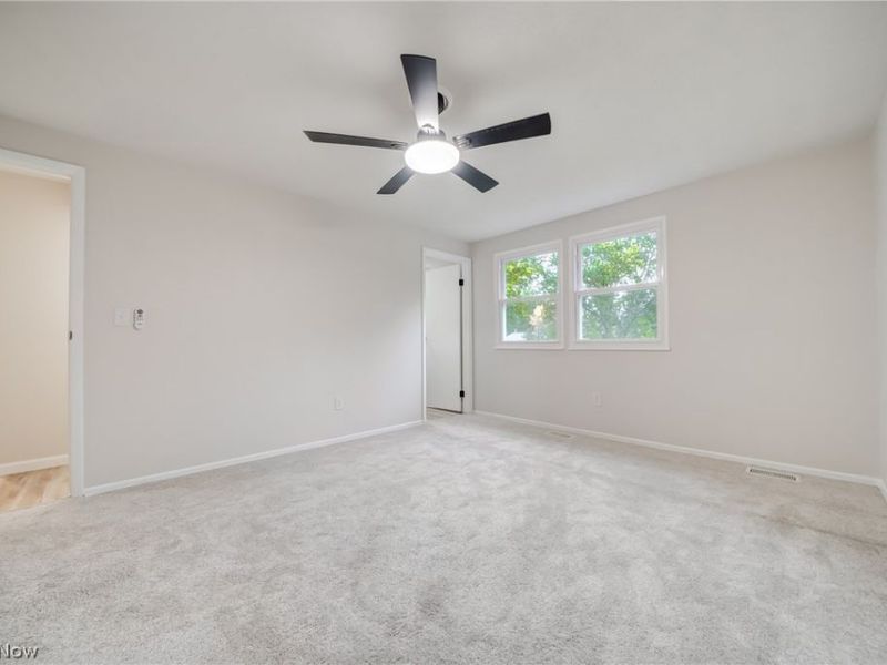 22268 Jonathan Drive, Strongsville, OH 44149 Photo 16