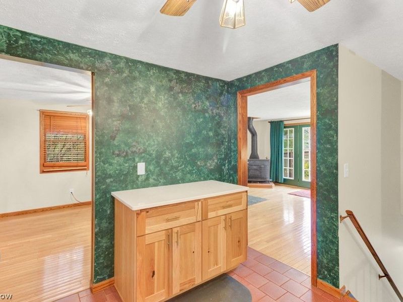 7 Choctaw Trail, Malvern, OH 44644 Photo 7
