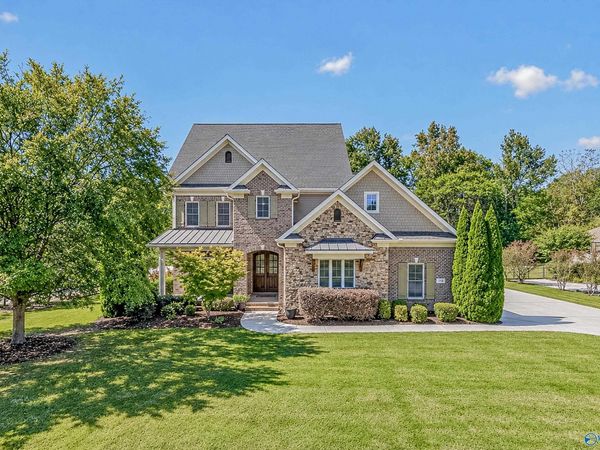 116 Waterchase Drive, Huntsville, AL 35806