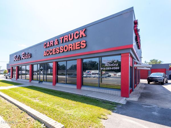 447 Ossie Davis Parkway , Waycross, GA 31501