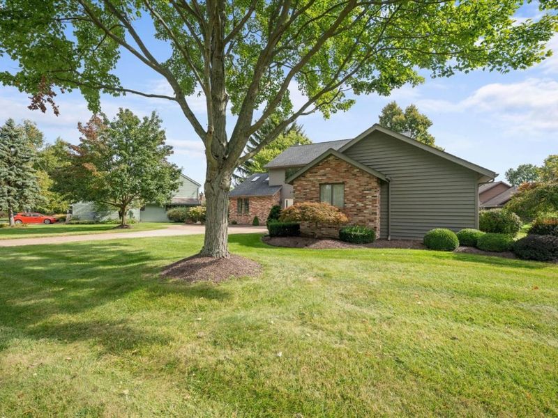 3903 Deerpath Drive, Sandusky, OH 44870 Photo 12