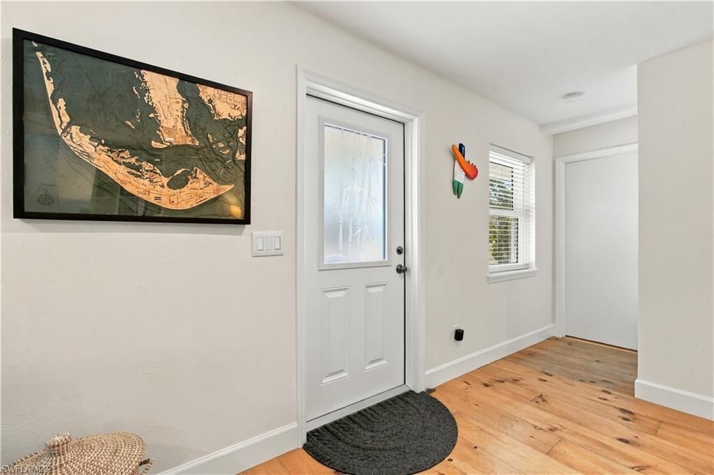 726 Cardium St , Sanibel, FL 33957 Photo