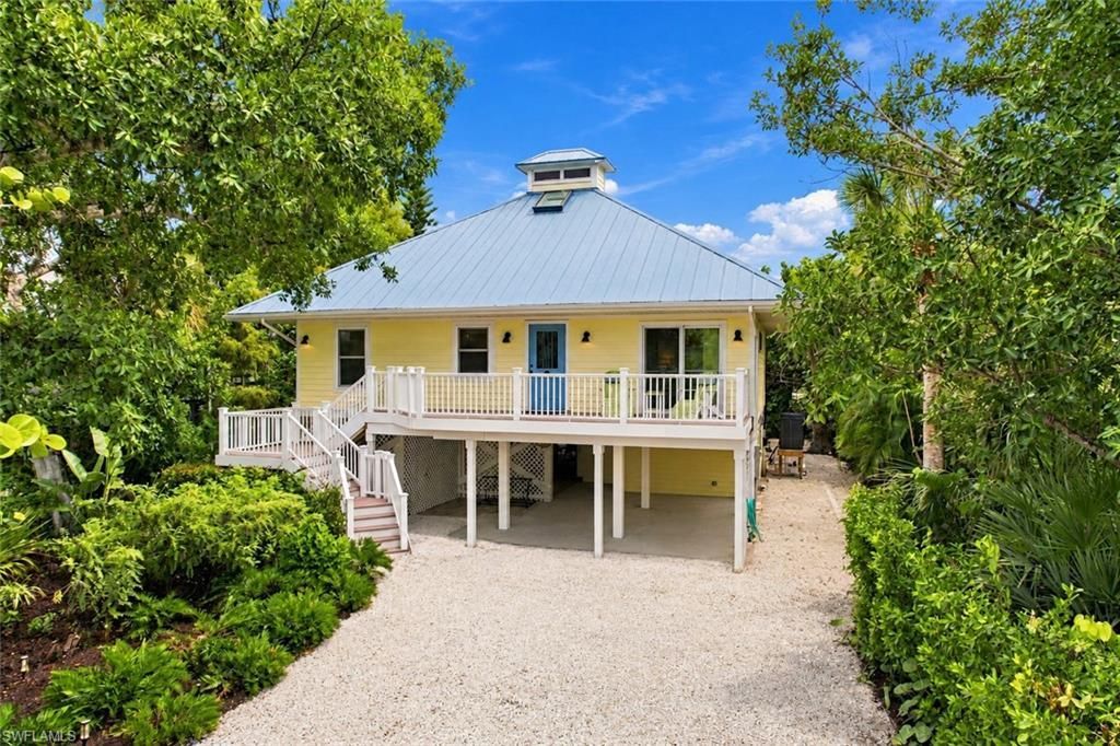 726 Cardium St , Sanibel, FL 33957 Photo