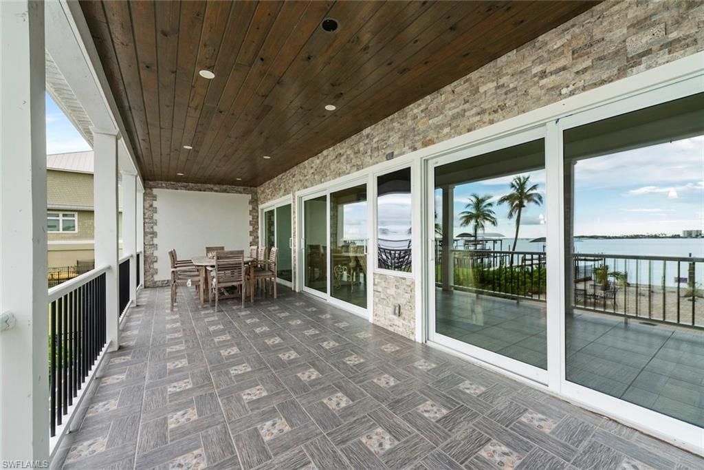 805 San Carlos Dr, Fort Myers Beach, FL 33931 Photo