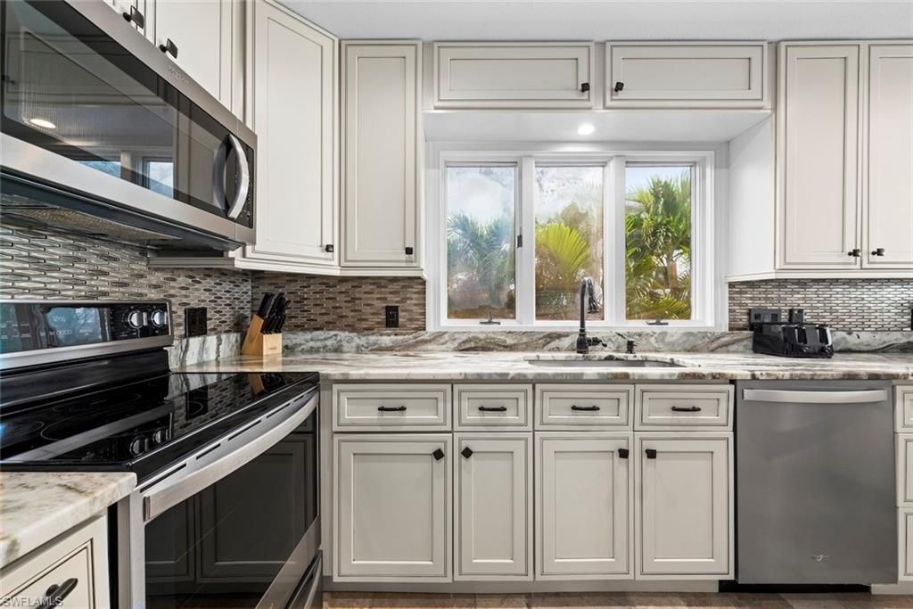 805 San Carlos Dr, Fort Myers Beach, FL 33931 Photo
