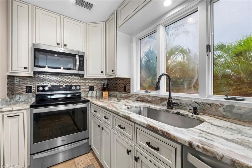 805 San Carlos Dr, Fort Myers Beach, FL 33931 Photo