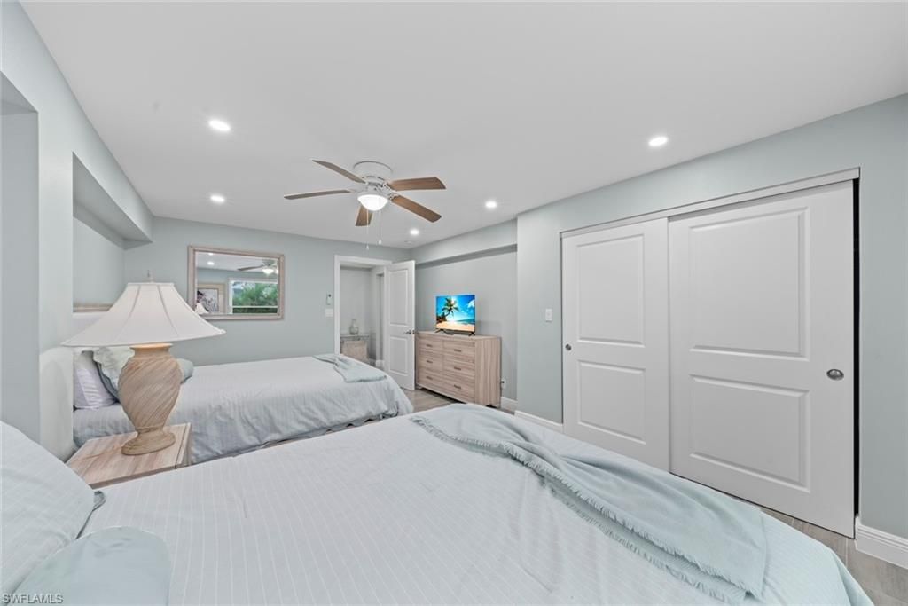 805 San Carlos Dr, Fort Myers Beach, FL 33931 Photo