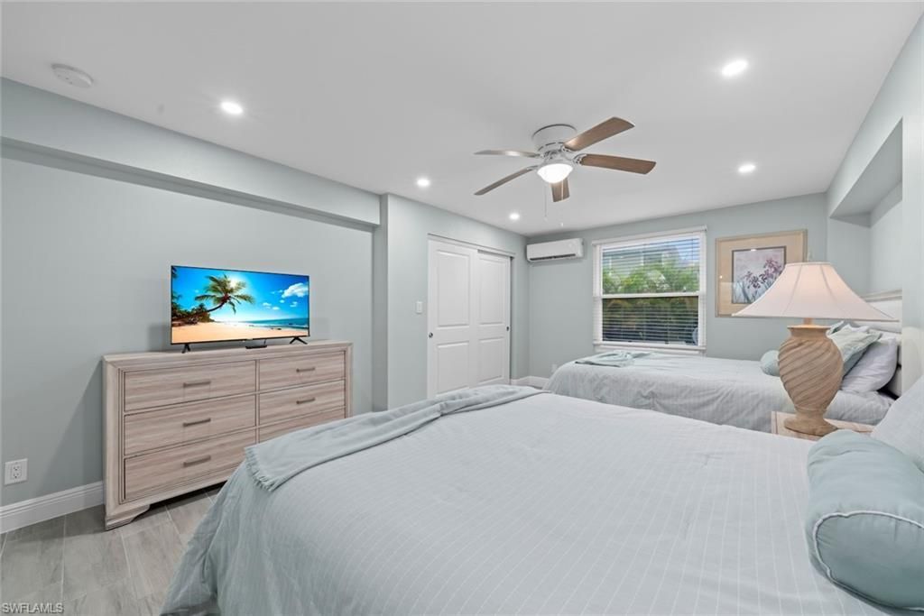 805 San Carlos Dr, Fort Myers Beach, FL 33931 Photo