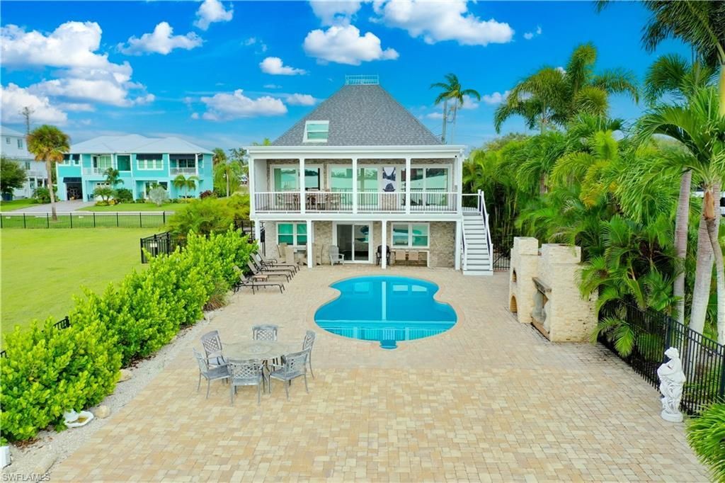 805 San Carlos Dr, Fort Myers Beach, FL 33931 Photo