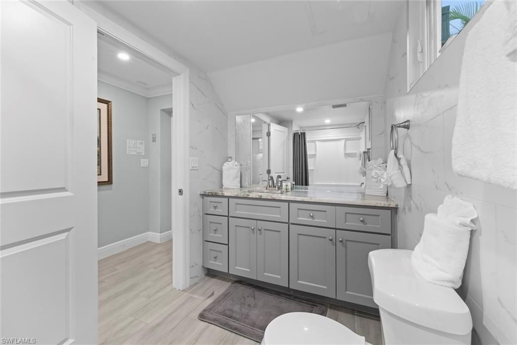 805 San Carlos Dr, Fort Myers Beach, FL 33931 Photo