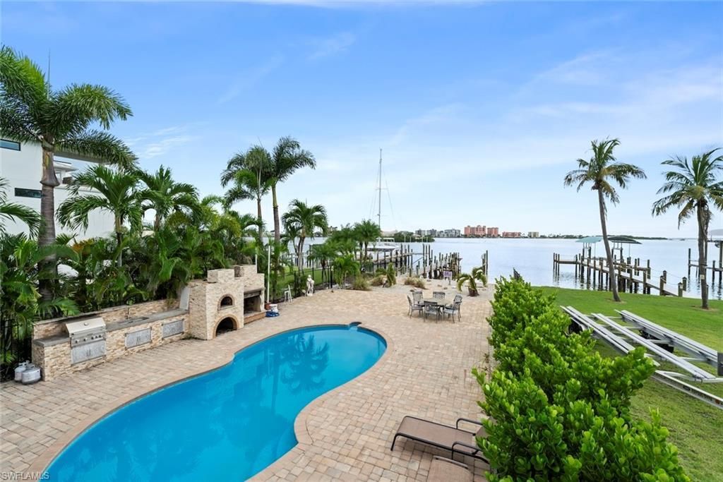 805 San Carlos Dr, Fort Myers Beach, FL 33931 Photo