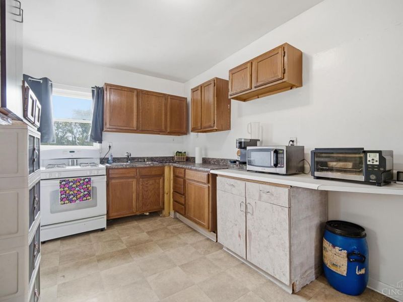 6817 St Rt 727, Wayne Township, OH 45122 Photo 15