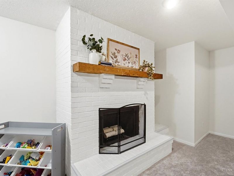 2221 Joshua Circle, Turtle Creek Township, OH 45044 Photo 30