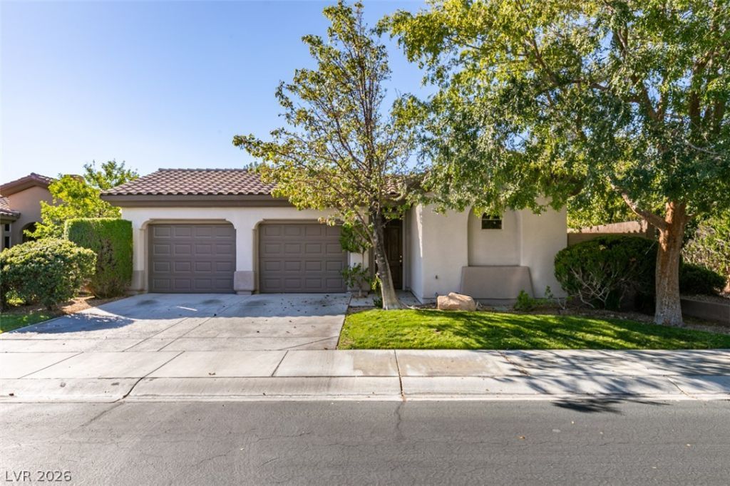 101 Emerald Dunes Circle, Henderson, NV 89052 Main Photo