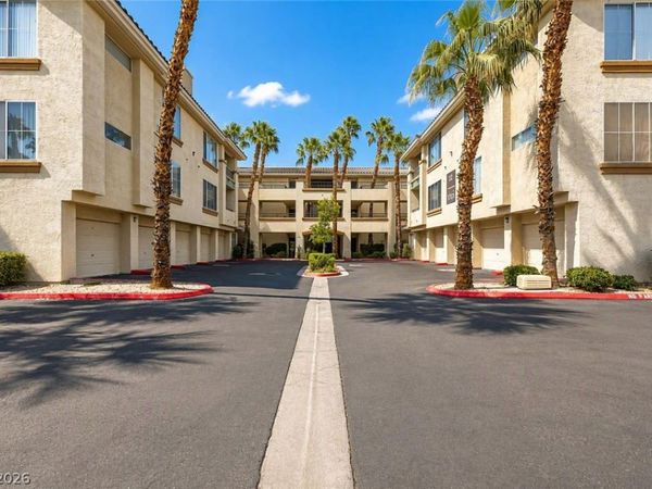 7173 S Durango Drive , Unit 212, Las Vegas, NV 89113