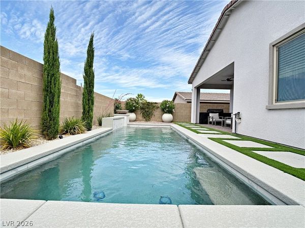 11622 Peregrine Point Court , Las Vegas, NV 89138