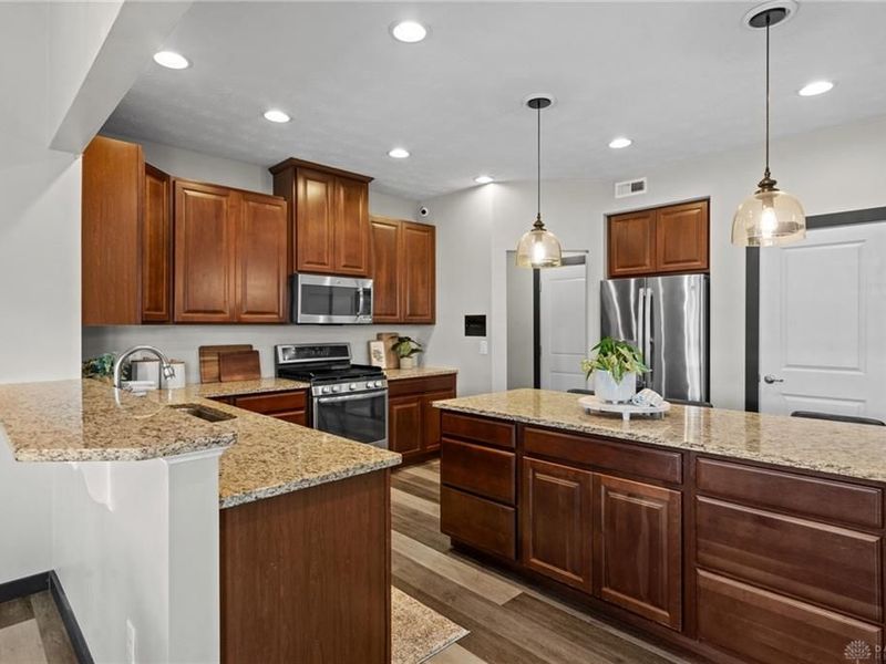 1950 Stone Creek Boulevard, Centerville, OH 45458 Photo 18