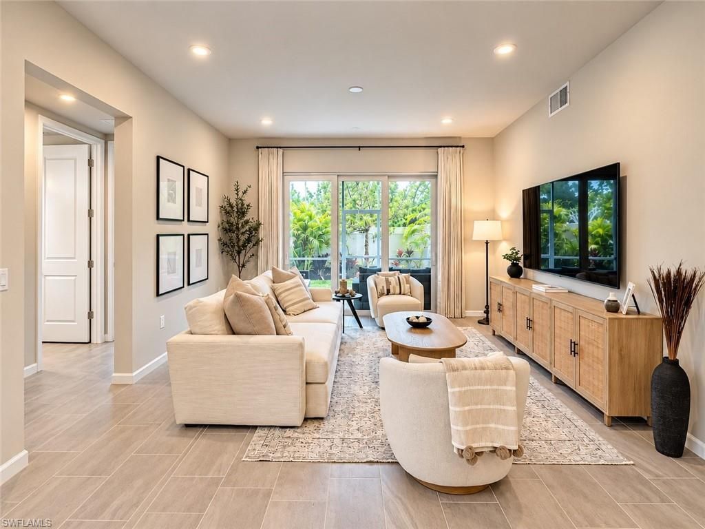 4670 Arboretum Cir , Unit 101, Naples, FL 34112 Photo