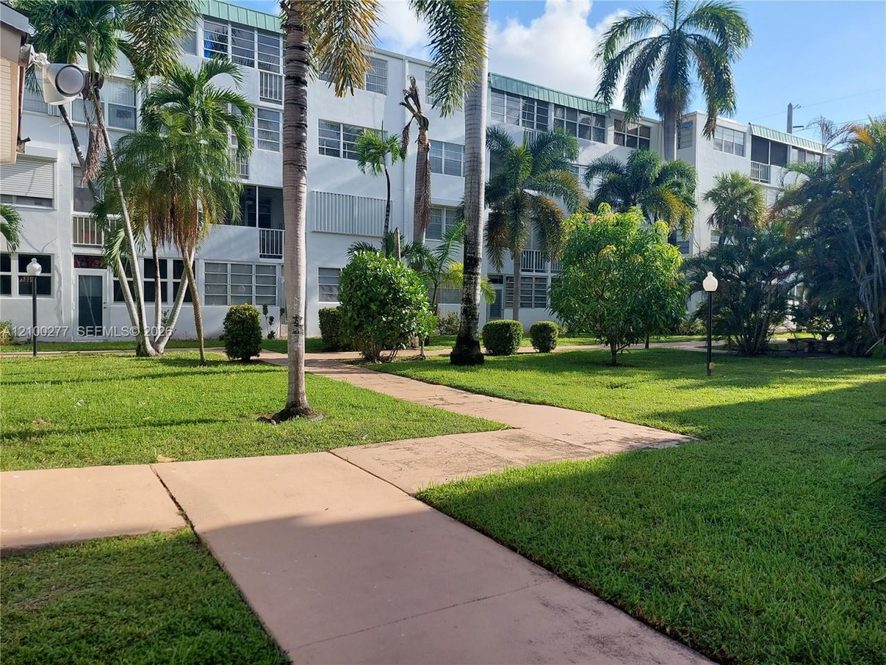 1333 E Hallandale Beach Blvd, Unit 115, Hallandale Beach, FL 33009 Photo