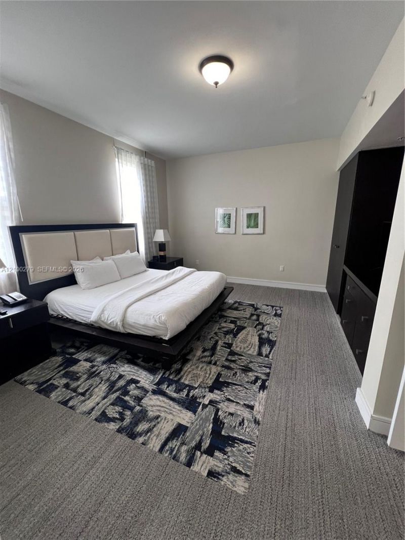 5300 NW 87th Ave , Unit 916, Doral, FL 33178 Photo