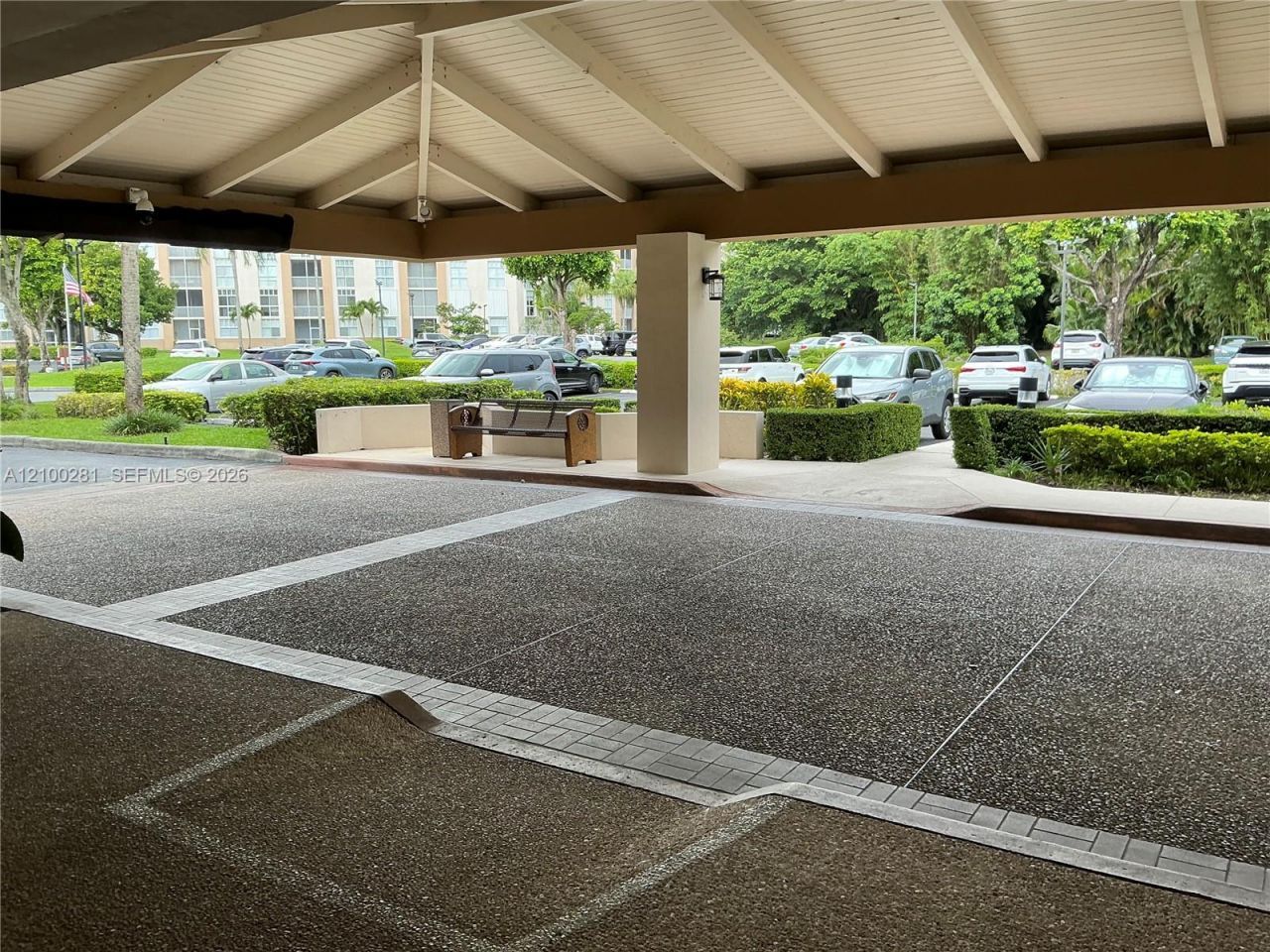 9735 NW 52nd St , Unit 305, Doral, FL 33178 Photo