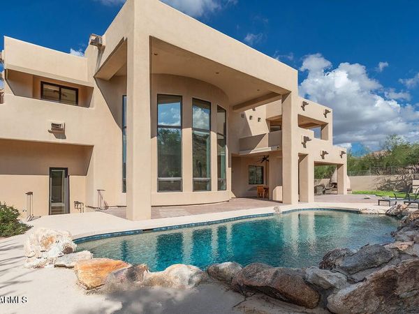 14246 S CANYON Drive, Phoenix, AZ 85048