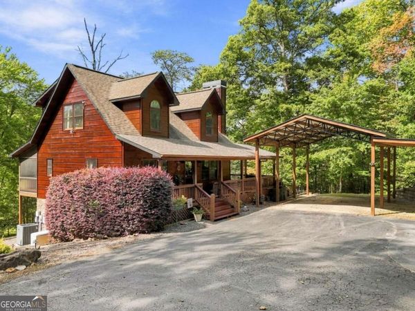 218 Kings Farm Road, Blue Ridge, GA 30513