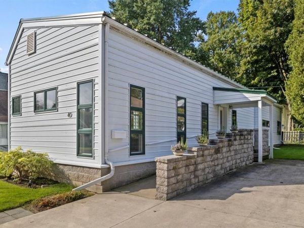 49 Delta Terrace , Rochester, NY 14617