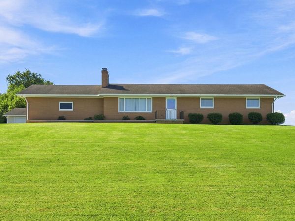 2464 Lees Road , Newark, OH 43055