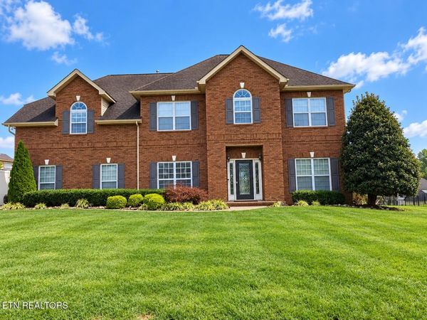 8144 Frederick John St, Knoxville, TN 37938