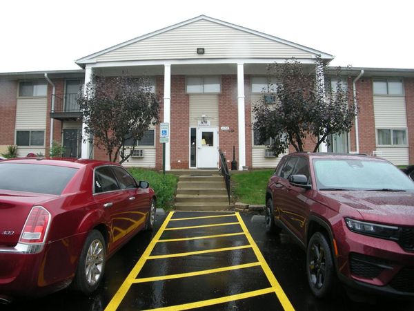670 Marilyn Avenue , Unit 208, Glendale Heights, IL 60139