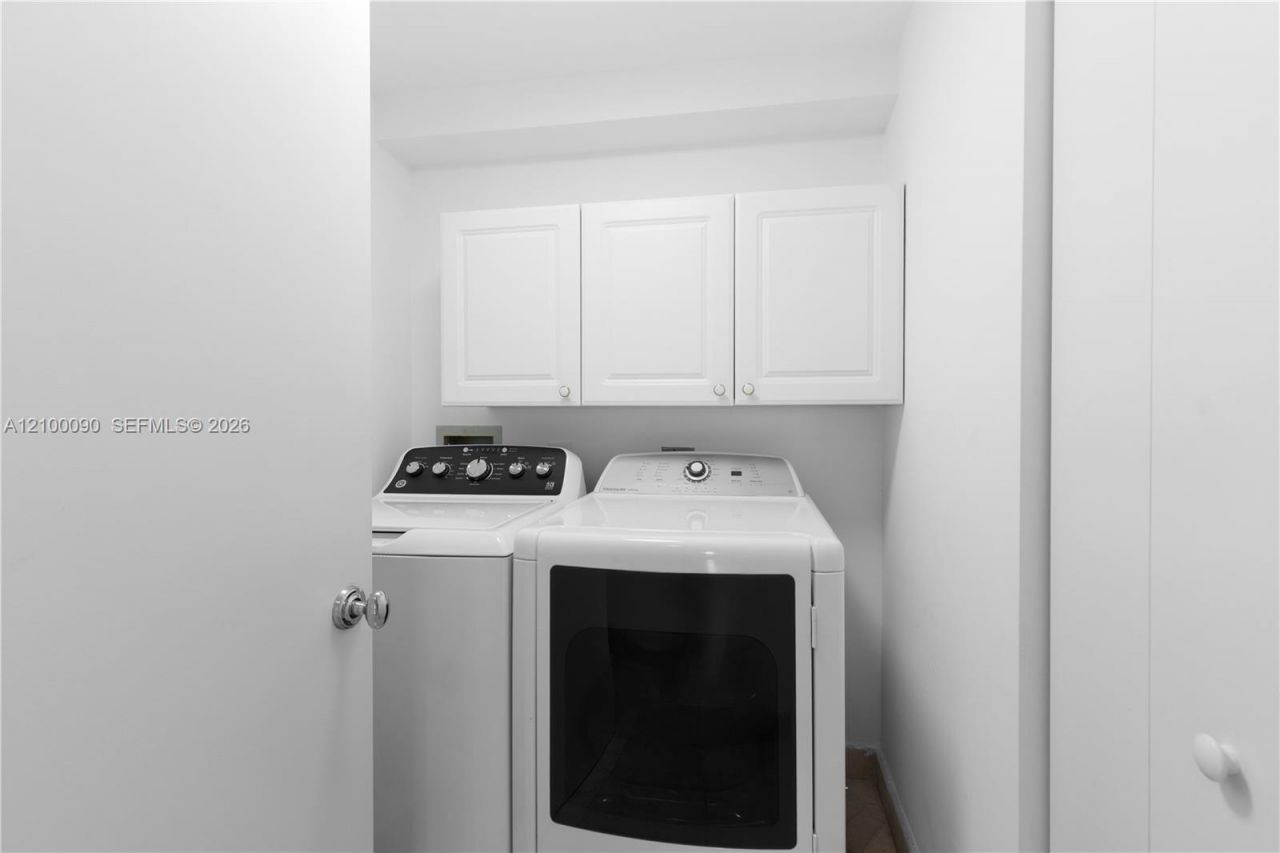 21205 Yacht Club Dr, Unit 504, Aventura, FL 33180 Photo