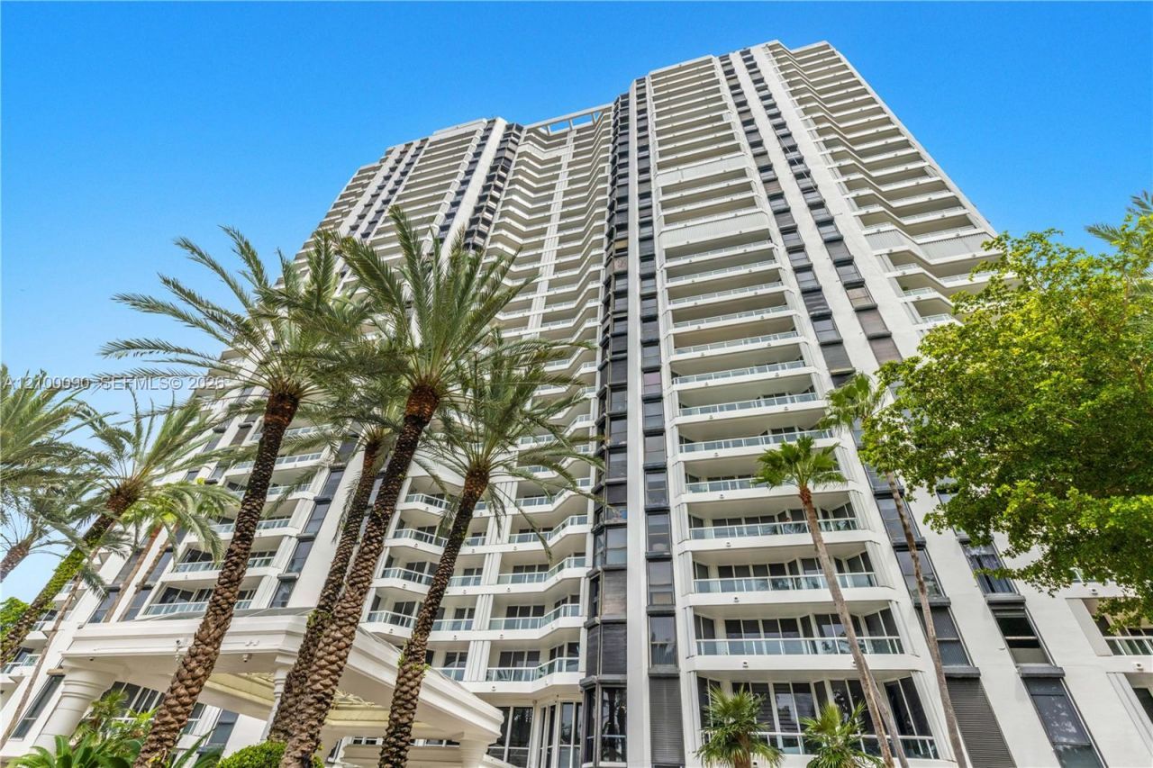 21205 Yacht Club Dr, Unit 504, Aventura, FL 33180 Photo