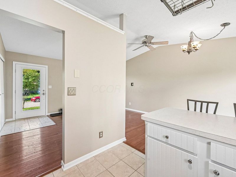 5912 Honbury Court, Dublin, OH 43017 Photo 12