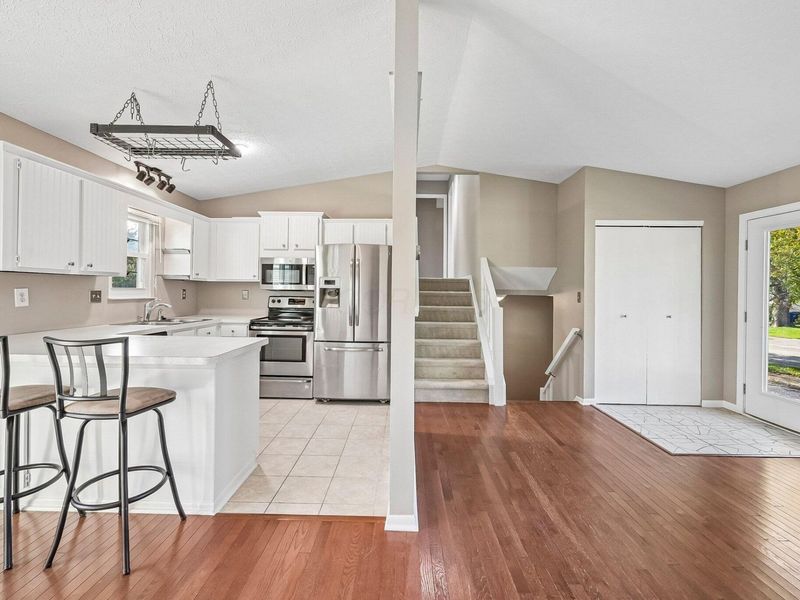 5912 Honbury Court, Dublin, OH 43017 Photo 13
