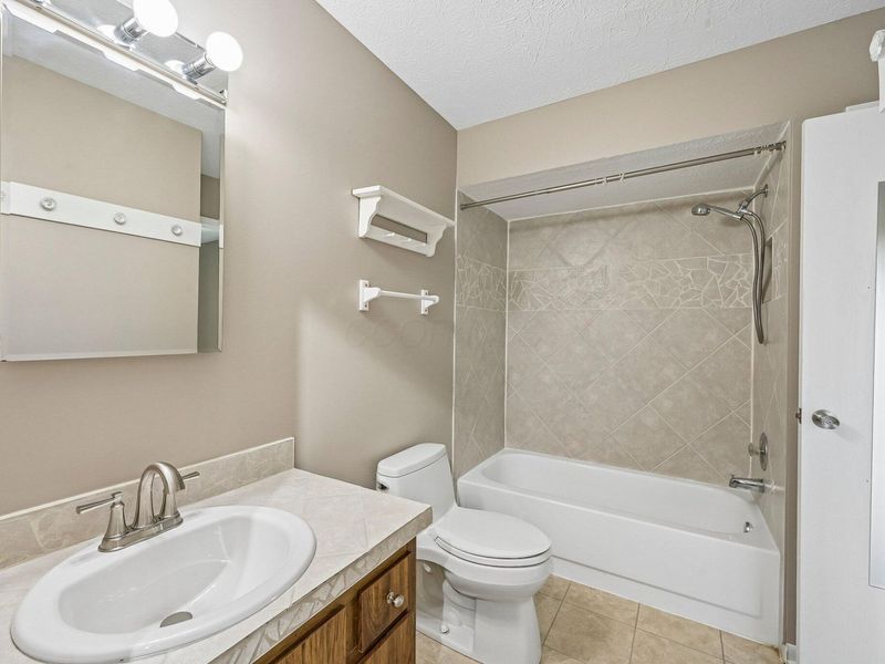 5912 Honbury Court, Dublin, OH 43017 Photo 19