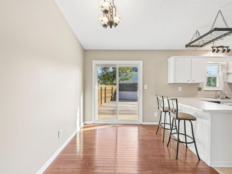 5912 Honbury Court, Dublin, OH 43017 Photo 6