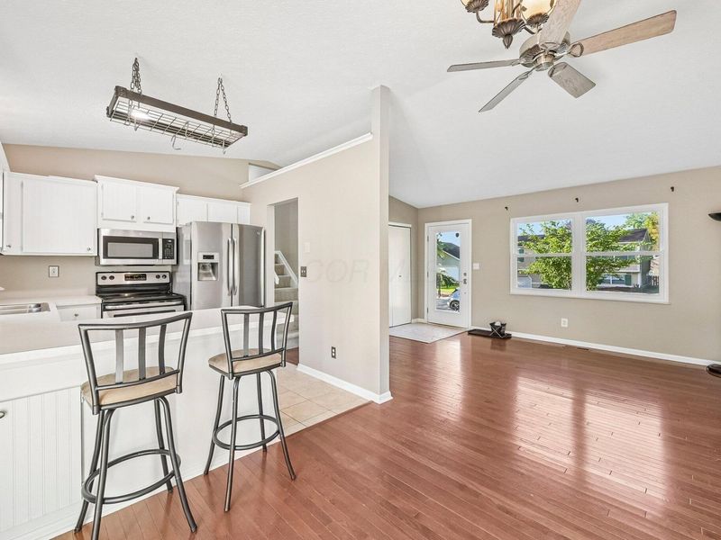 5912 Honbury Court, Dublin, OH 43017 Photo 8